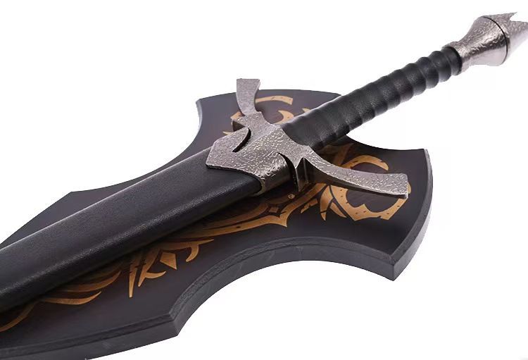 黒が生える 剣を刺す 指輪の帝王 ホビット人 古兵器 武具 模造刀·模擬刀 Amazon.co.jp: 【bulzuri】原神 武器 刀 聖顕の鍵 小道具 木製