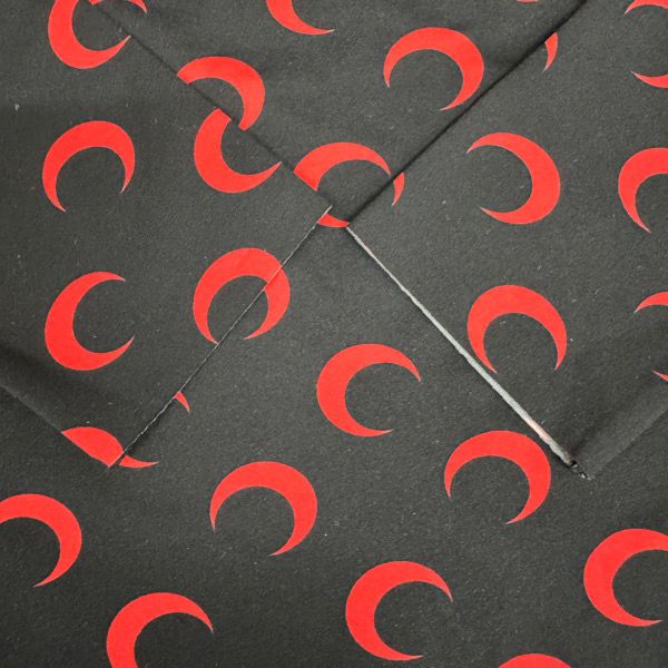 Marine Serre ★マリーンセル ムーン トップス ブラック×赤Sサイズ 未使用】Marine serre/マリーンセル MOON PRINTED JERSEY SECOND