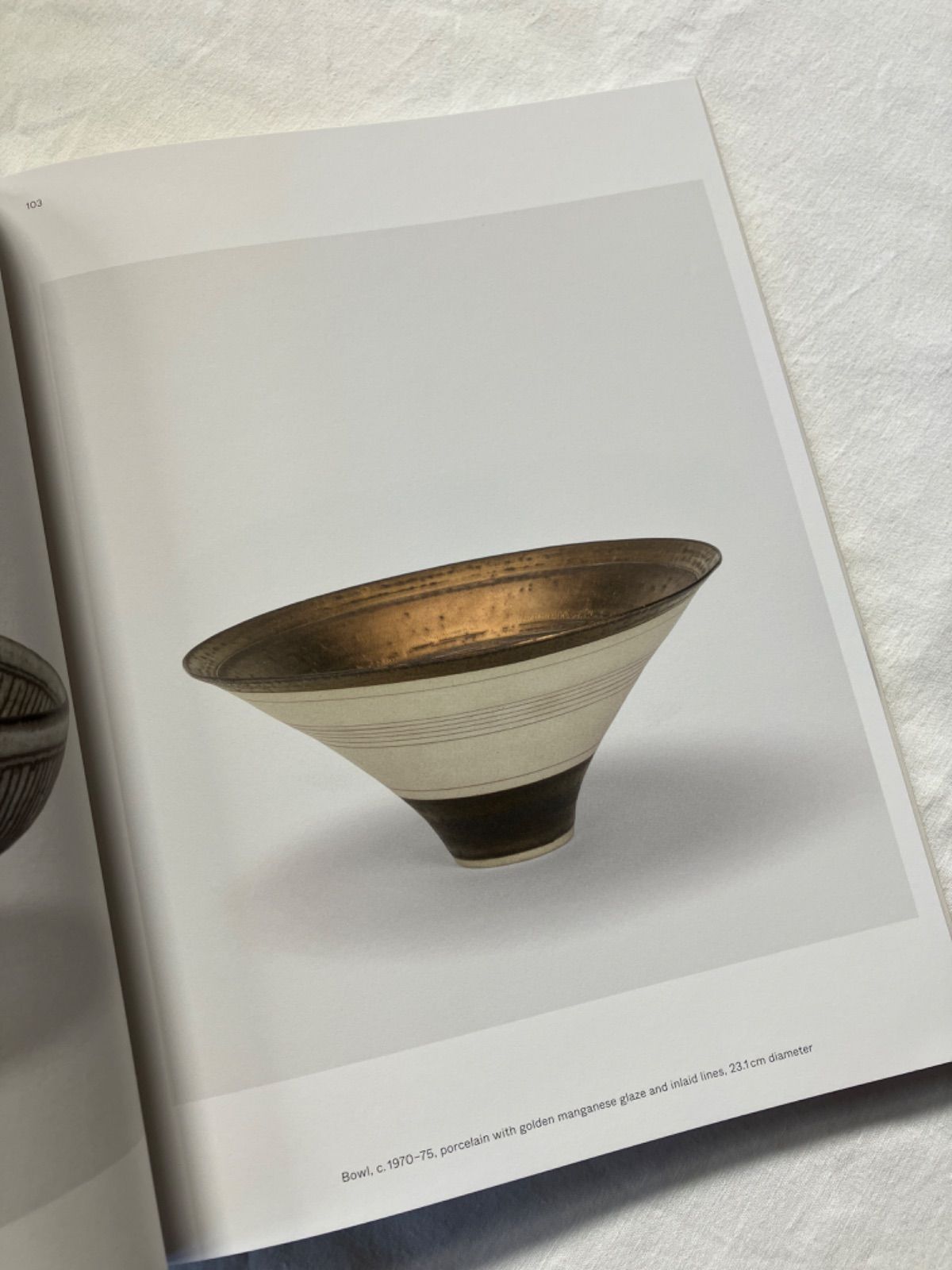 洋書【The Adventure of Pottery】ルーシー・リー作品集 新刊）ルーシー・リー 作品集 LUCIE RIE THE ADVENTURE OF