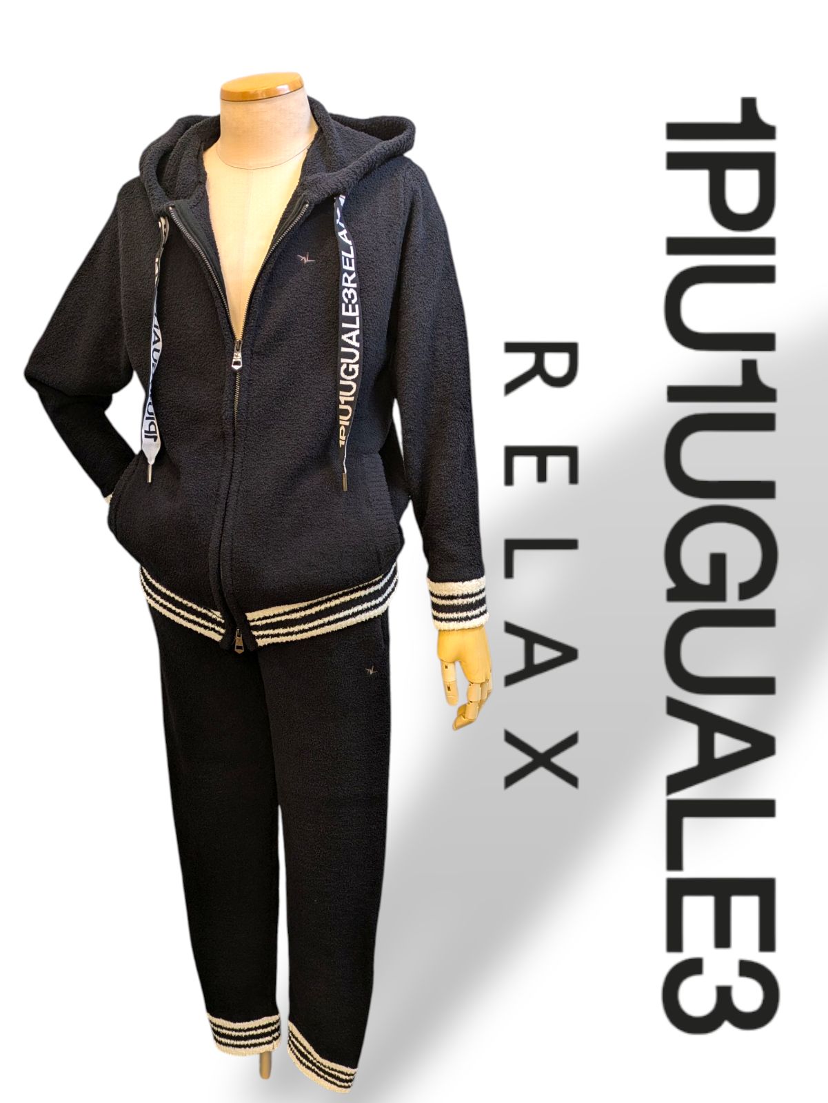 近鉄ライナーズ サイン入りラグビーボール Toughbest サイズ4 近鉄