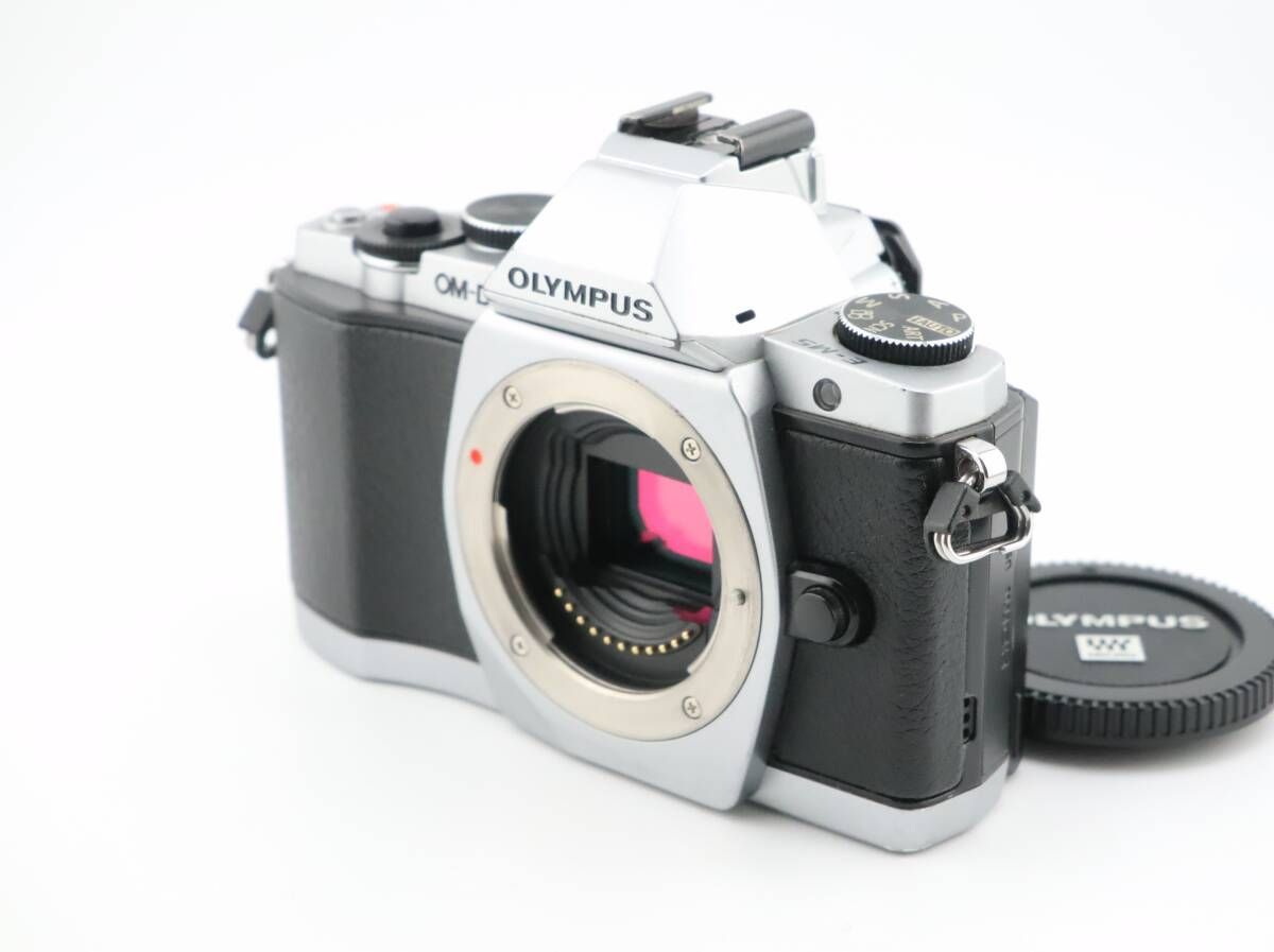 ジャンク品 オリンパス OLYMPUS OM-D E-M5 ボディ ミラーレス一眼カメラ W0911＃3395