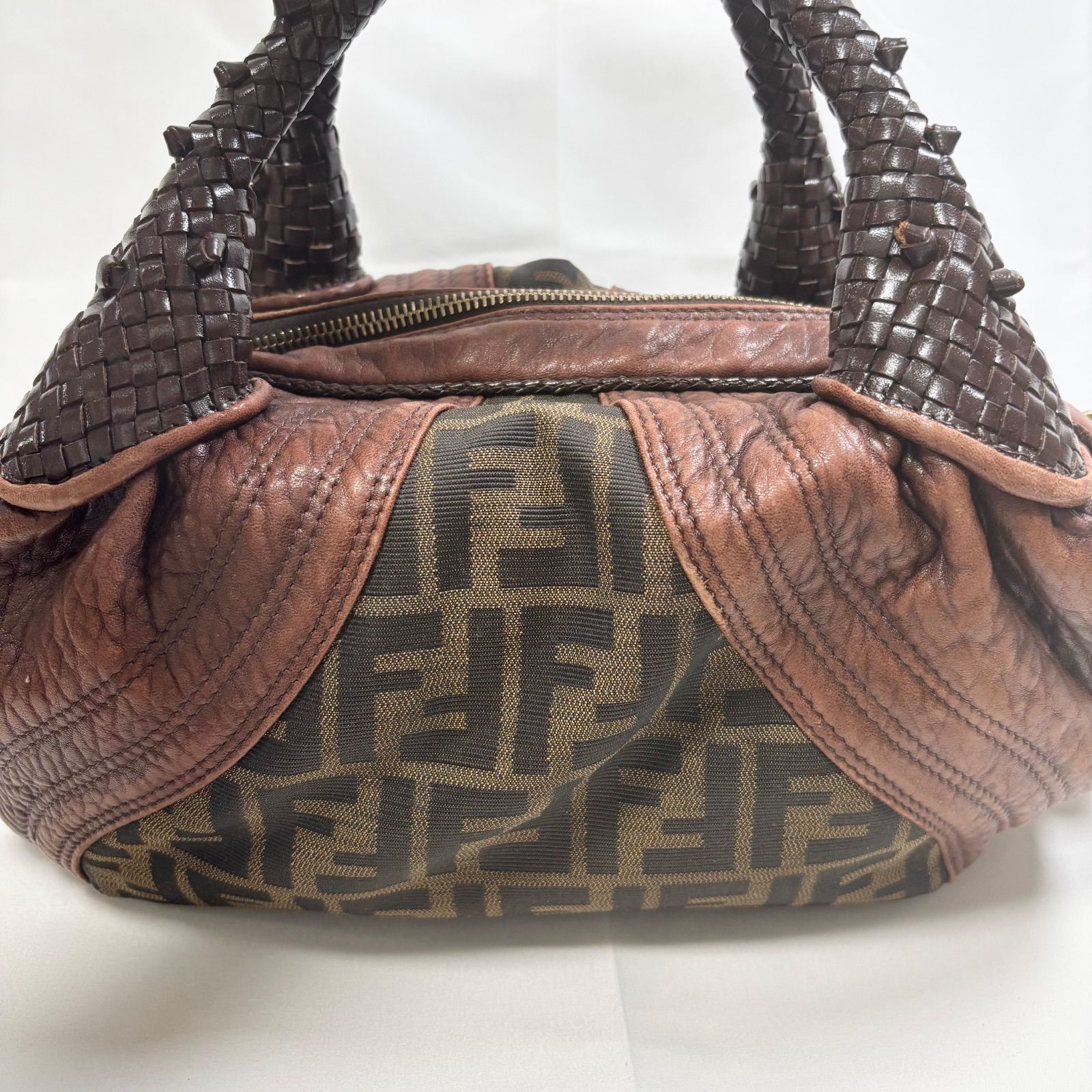 FENDI Spy フェンディ　スパイ　ズッカ柄　ハンドバッグ　ヴィンテージ FENDI Spy フェンディ スパイ ズッカ柄 ハンドバッグ