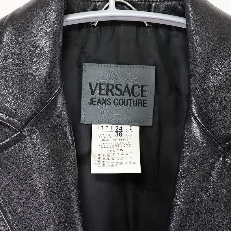 VERSACE（ヴェルサーチェ）レザージャケット - メルカリ