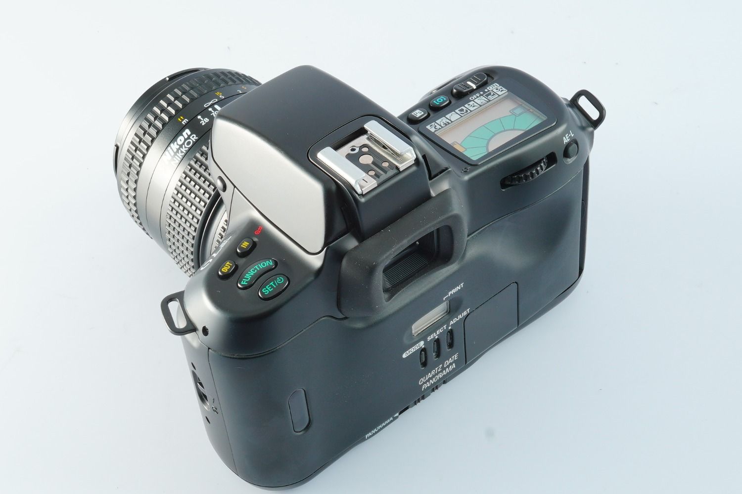Nikon ニコン F70 (N70) + AF NIKKOR 28-70mm F/3.5-4.5 D AF フィルム