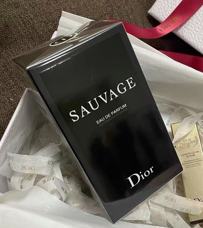新品未開封 Dior クリスチャン ディオール ソバージュ EDP 100ml