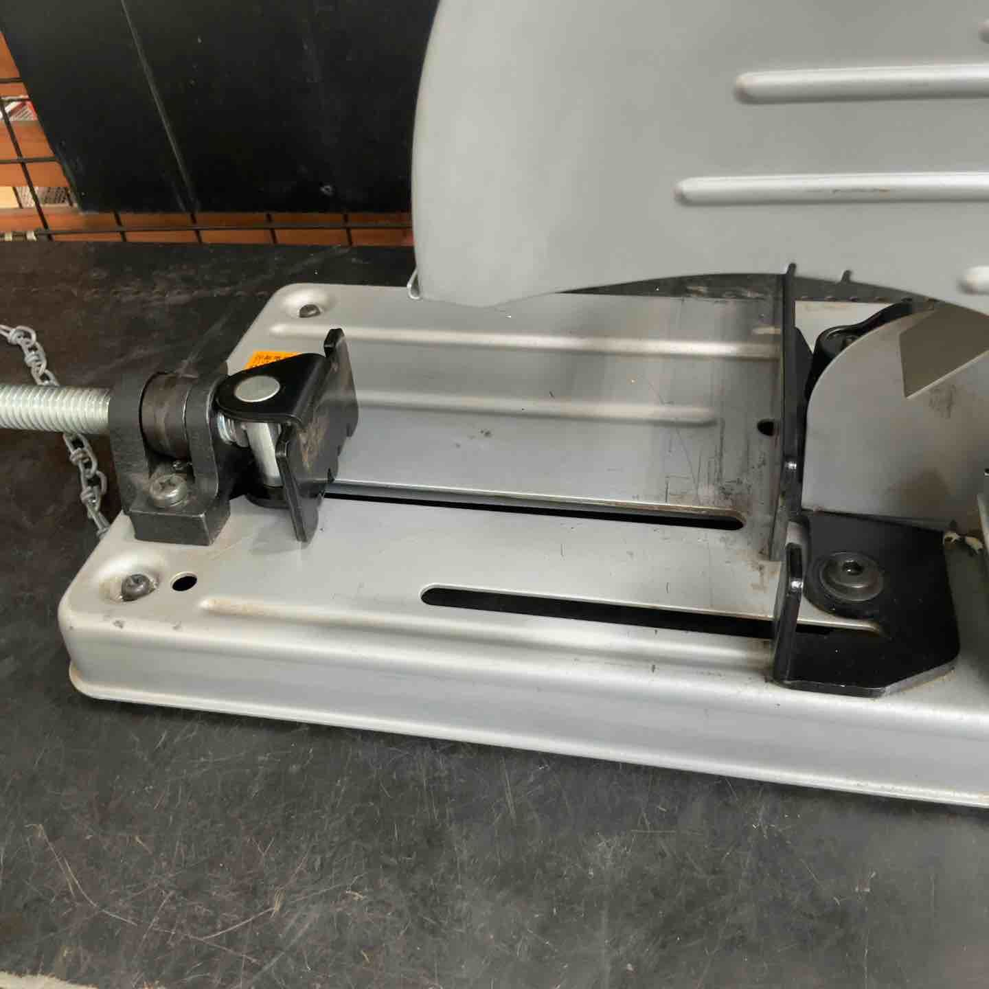 マキタ makita チップソー切断機 LC0700F 草加店