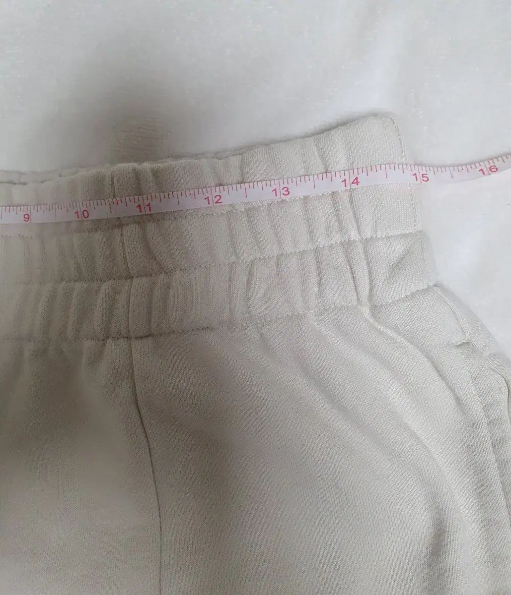 ゴルフパンツ 28
