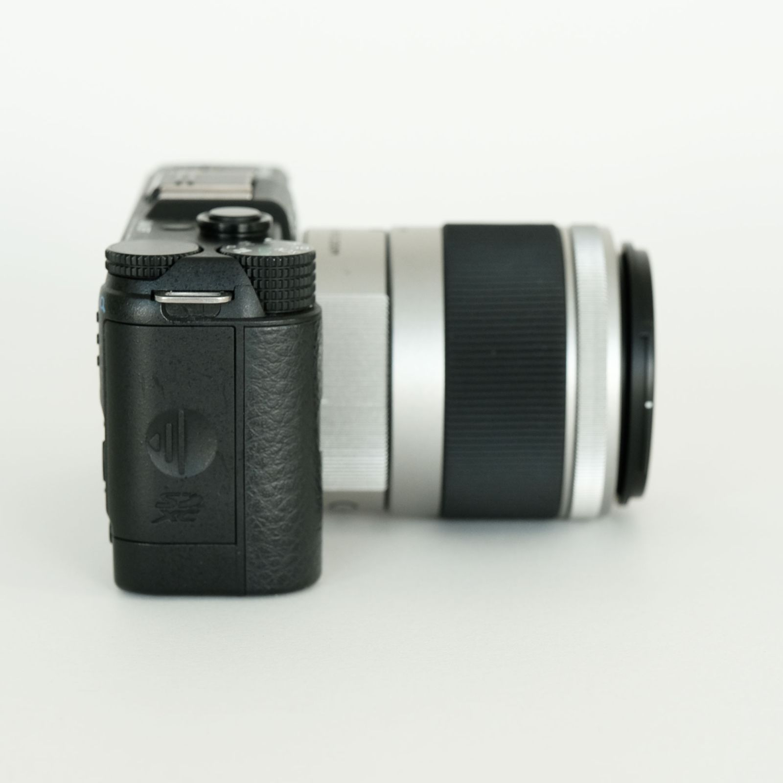 美品] PENTAX Q10 ダブルズームキット / ペンタックス Q10 / ミラー 