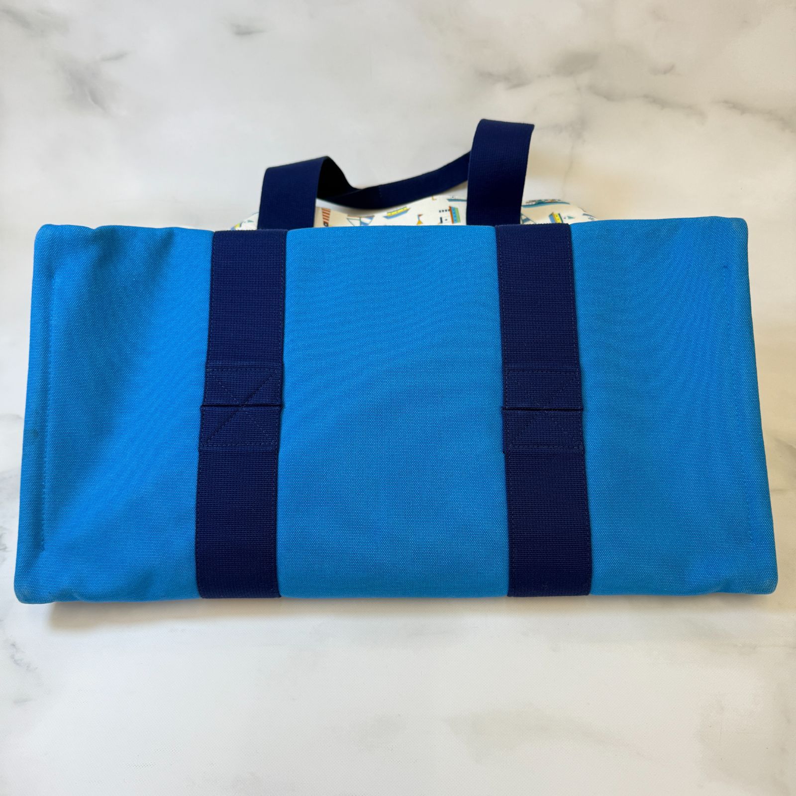 ブルー ホワイト