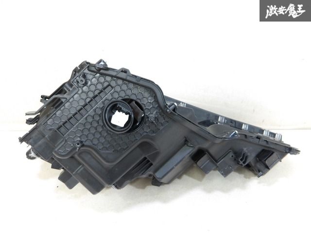 レクサス 純正 MZAA10 MZAH10 UX R2年3月 3眼 LED ヘッドライト