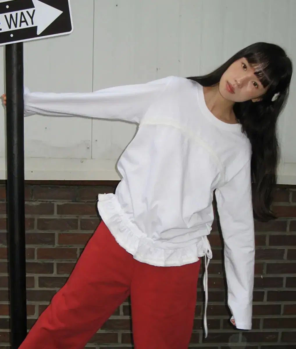 ロンロン フリル シャーリング ロングスリーブ Tシャツ