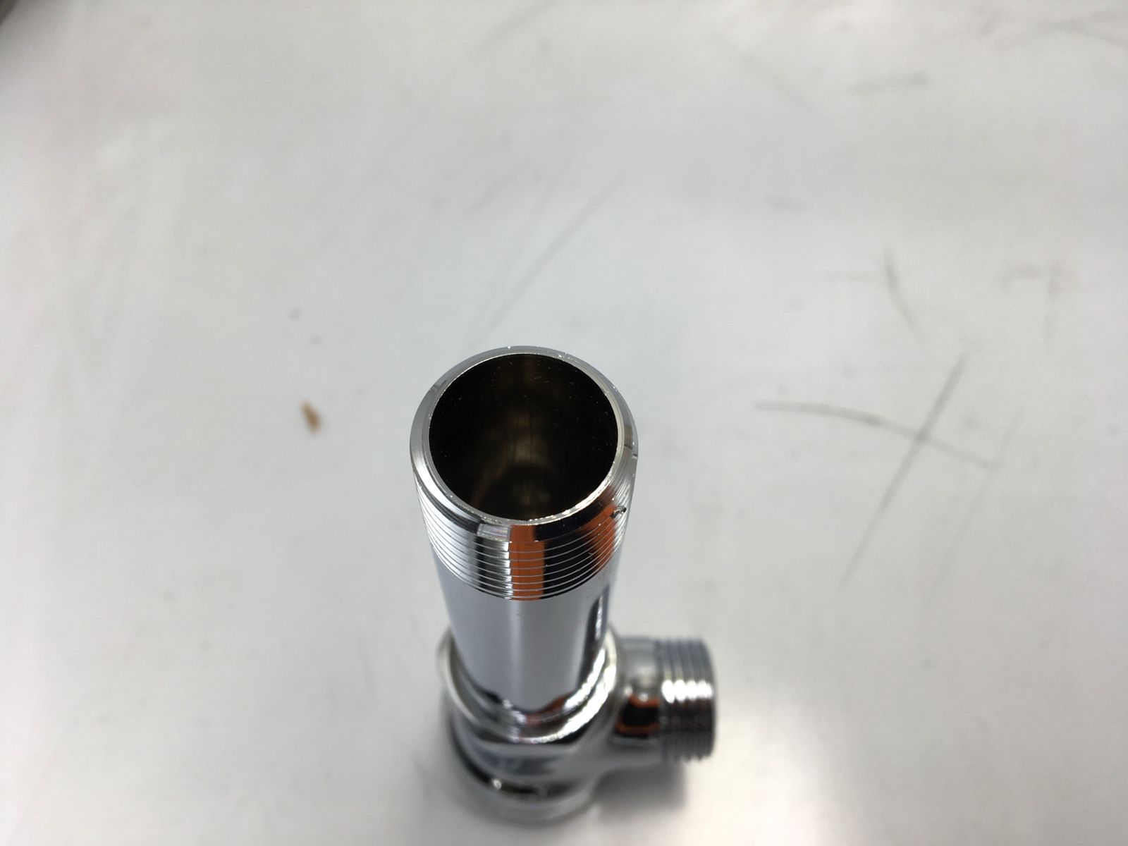 アングル形止水栓13