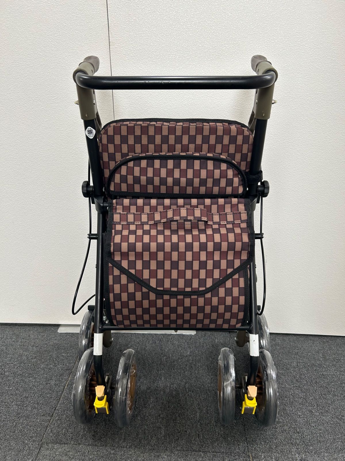 美品】【送料込み】島製作所 四輪歩行器 シンフォニーEVO 歩行器