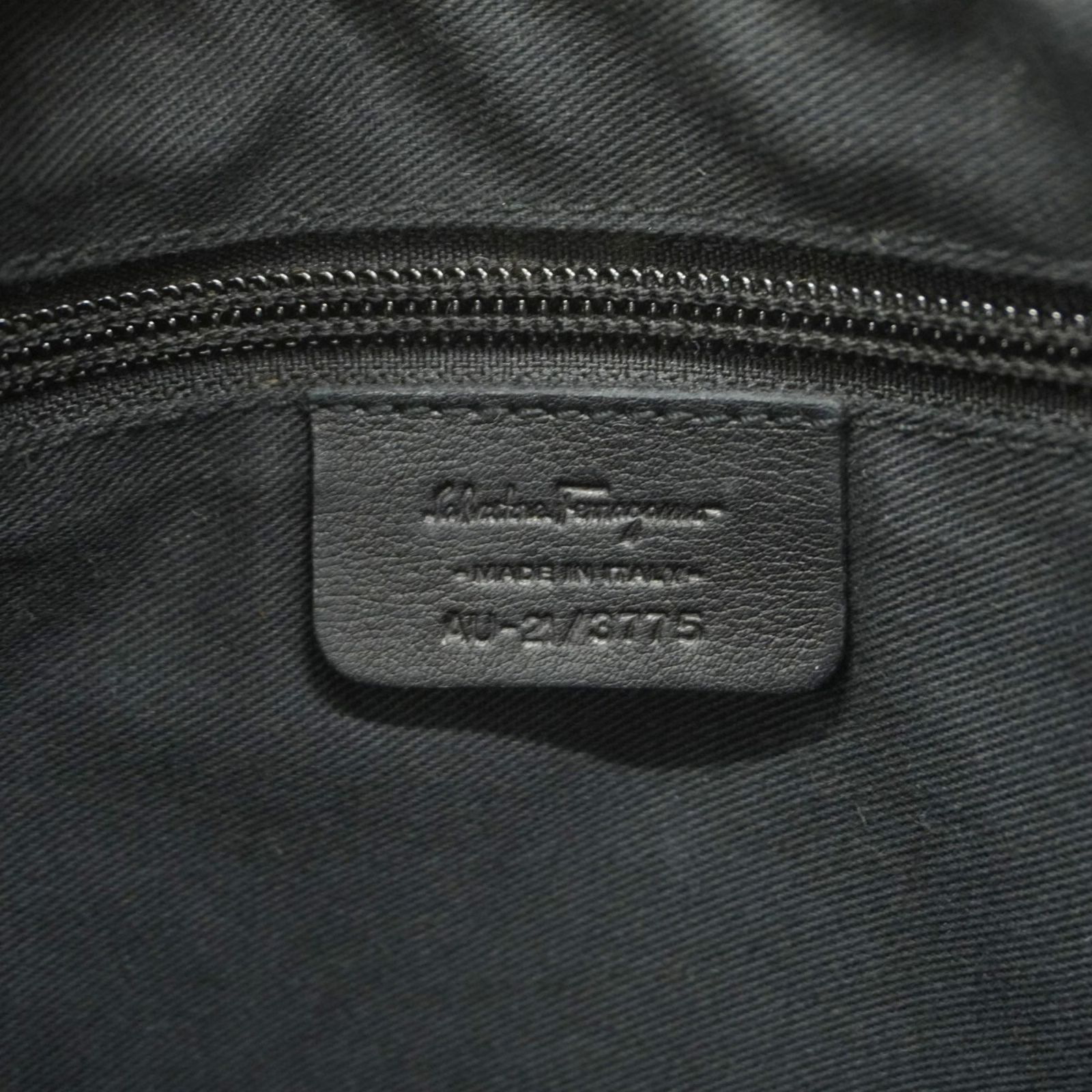 サルヴァトーレ