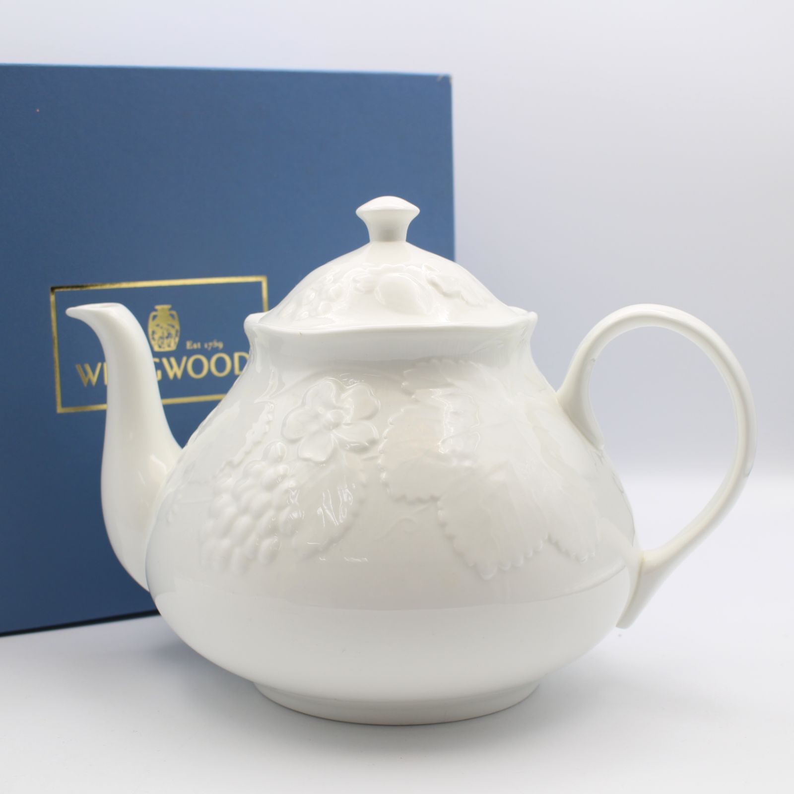 533)【美品】WEDGWOOD ウェッジウッド STRAWBERRY & VINE