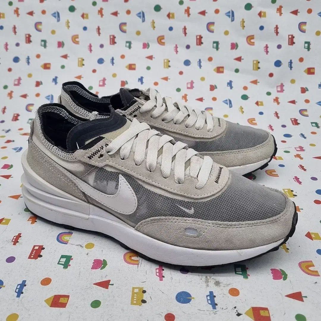 NIKE(ナイキ) ワッフル 1 レディーススニーカー 230_
