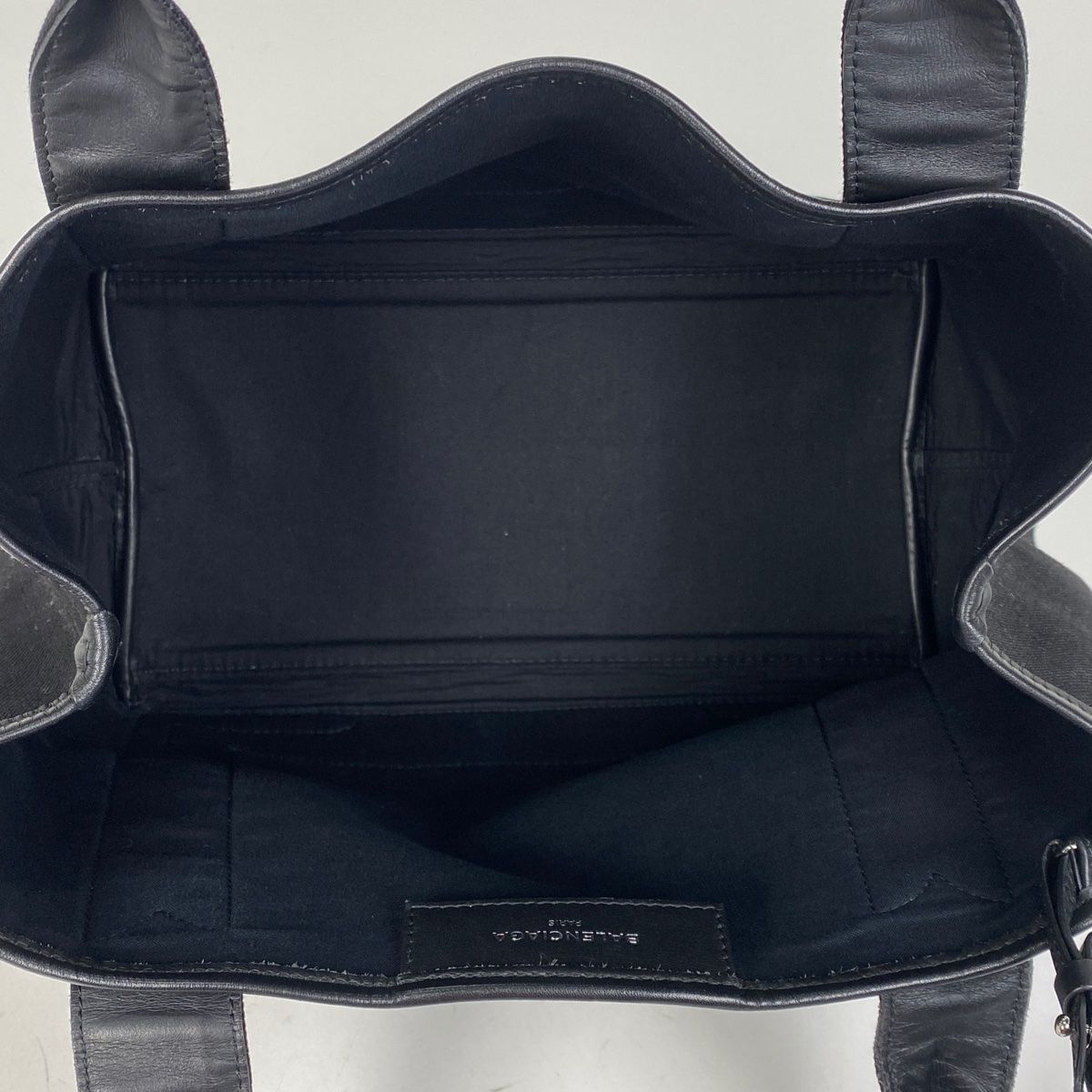 バレンシアガ BALENCIAGA ネイビー スモール カバス バレンシアガ BALENCIAGA ネイビー スモール カバス