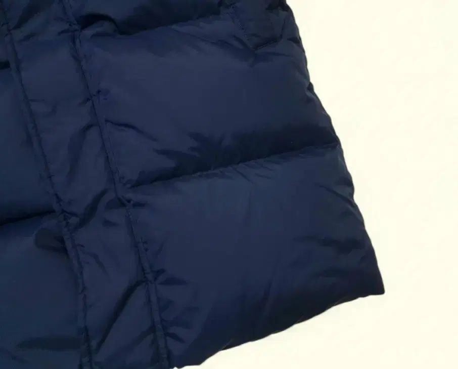 ダウンジャケット