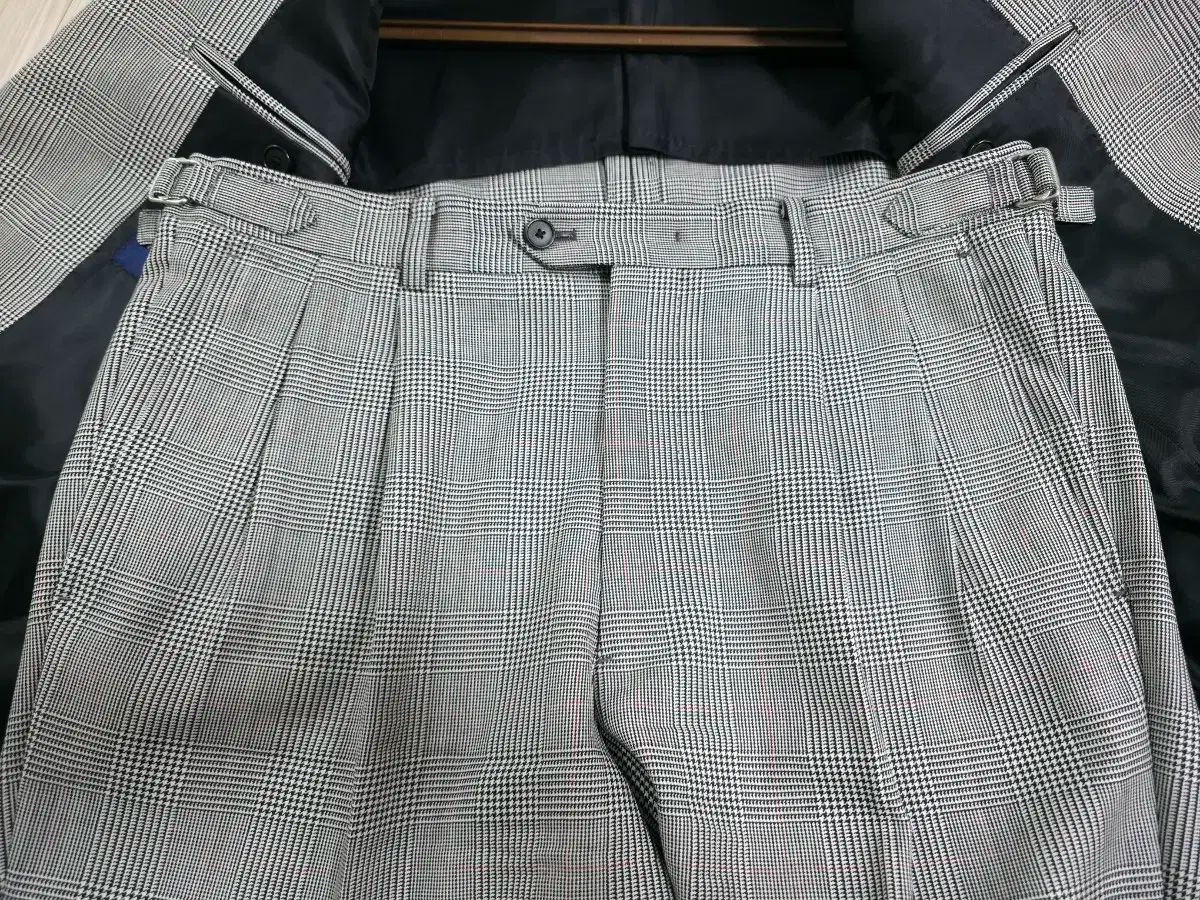 ナポリ ハワード