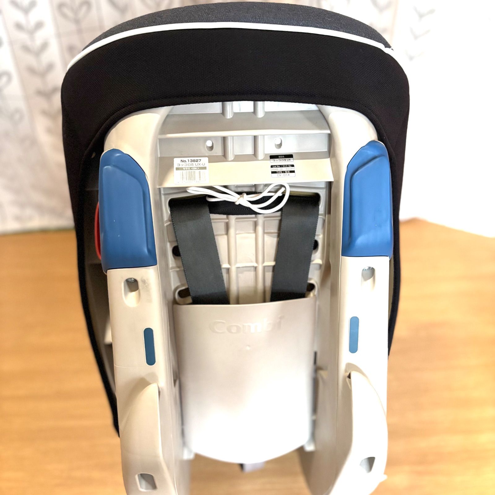 美品　新生児ok！　コンビ　チャイルドシート　コッコロS　UX　セサミ コッコロS UX｜コンビ公式ブランドストア