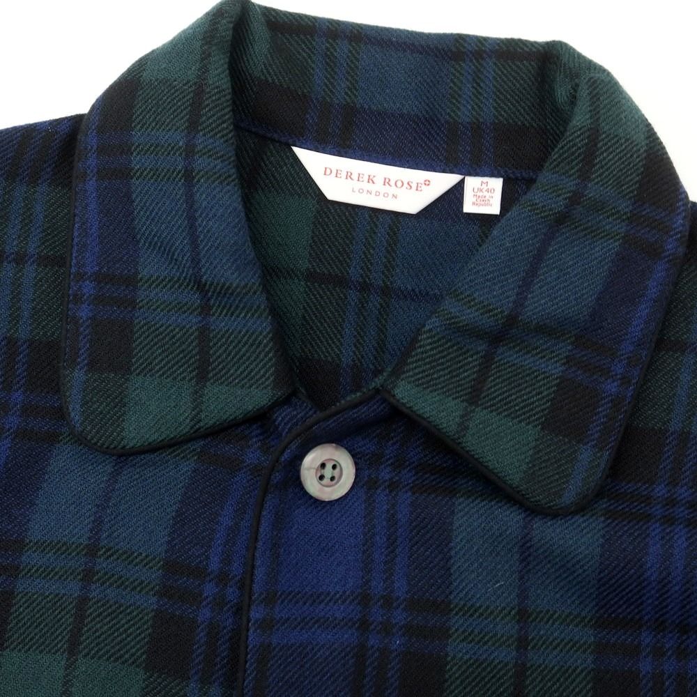 パジャマシャツ