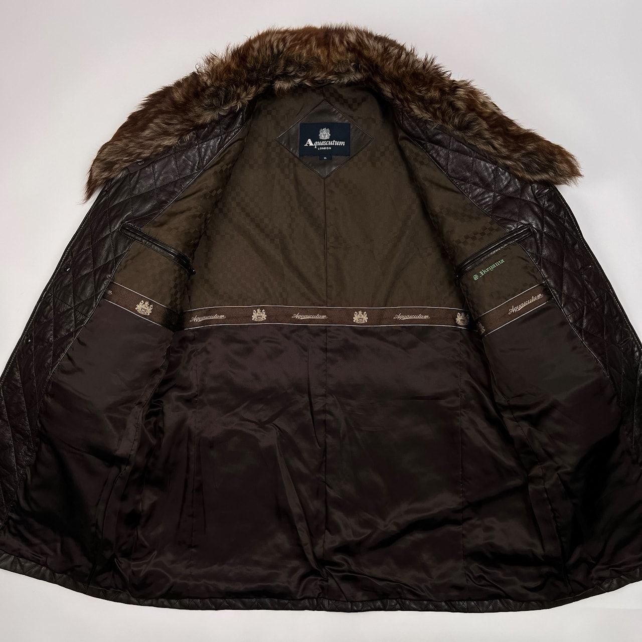 Aquascutum アクアスキュータム シープ毛皮 ファー付き 羊革 本革