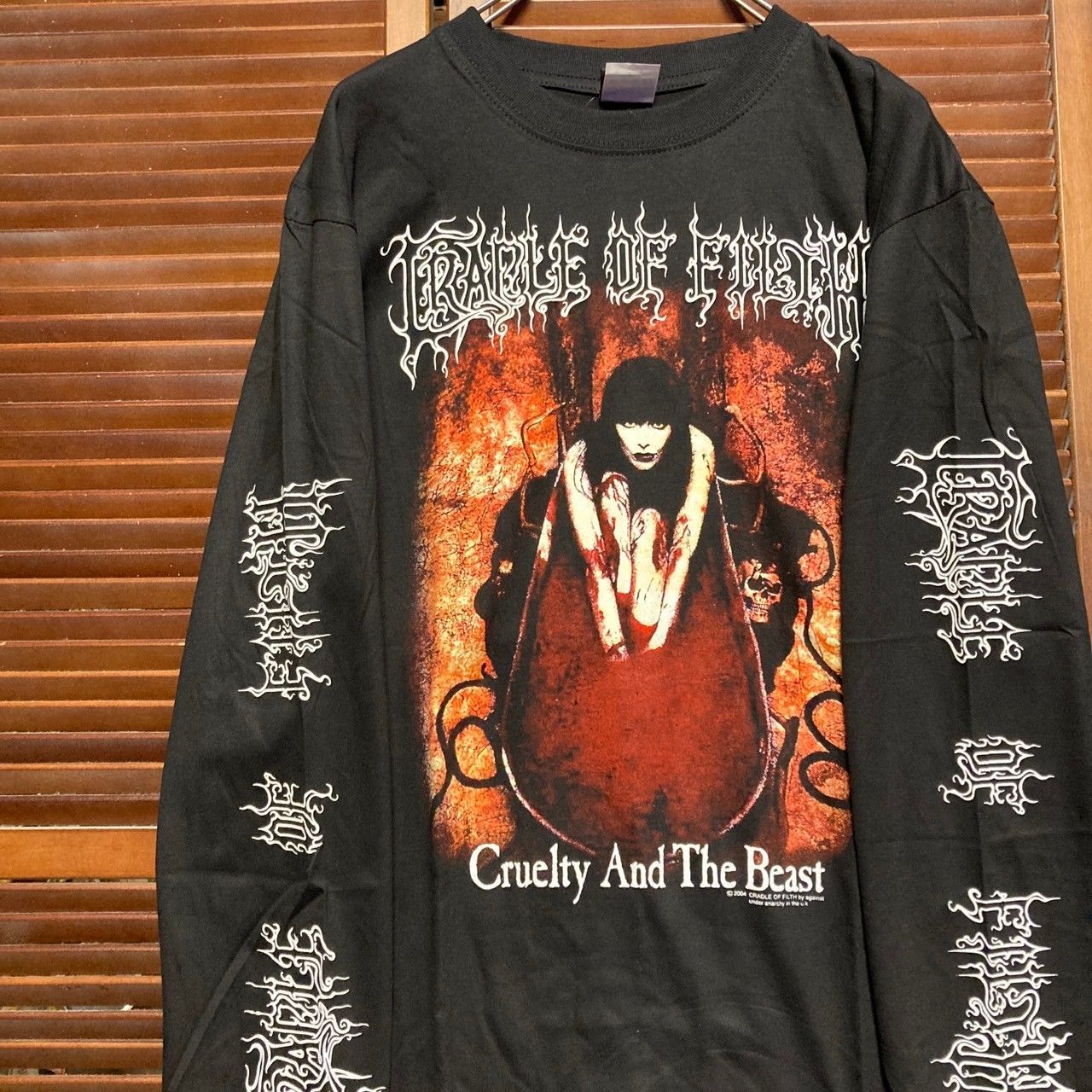 クレイドルオブフィルス CRADLE OF FILTH 白 長袖 Tシャツ ロンT バンド ロングスリーブ デザイン 袖 両面 プリント 派手 奇抜  古着 ビンテージ vintage ロック パンク メタル ヒップホップ ラッパー アーティスト 7部袖 - メルカリ