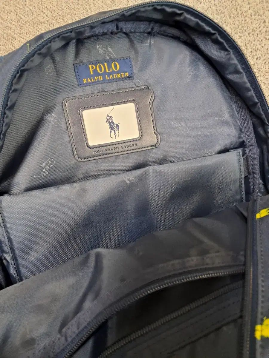 ポロラルフローレン