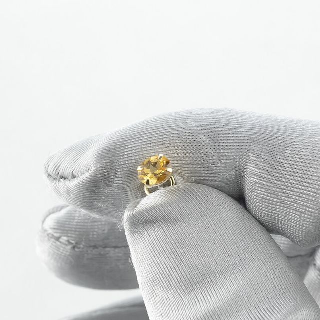 ピアス 片耳