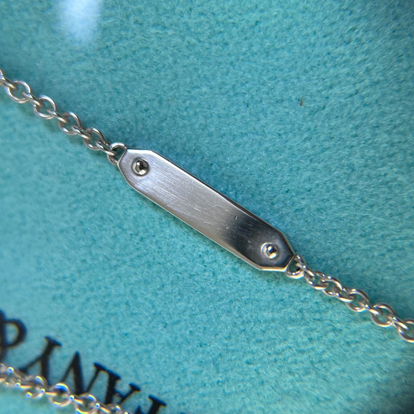 Tiffanyネックレス Sixteen Stone by Tiffany:Cross Pendant in Platinum and Yellow Gold