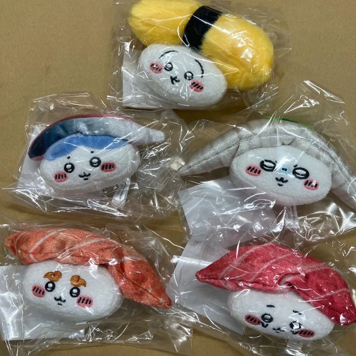 ちいかわ寿司 お寿司になっちゃった... ぬいぐるみ 5個セット Amazon.co.jp: ちいかわ ちいかわ寿司 ぬい賞 お寿司になっ