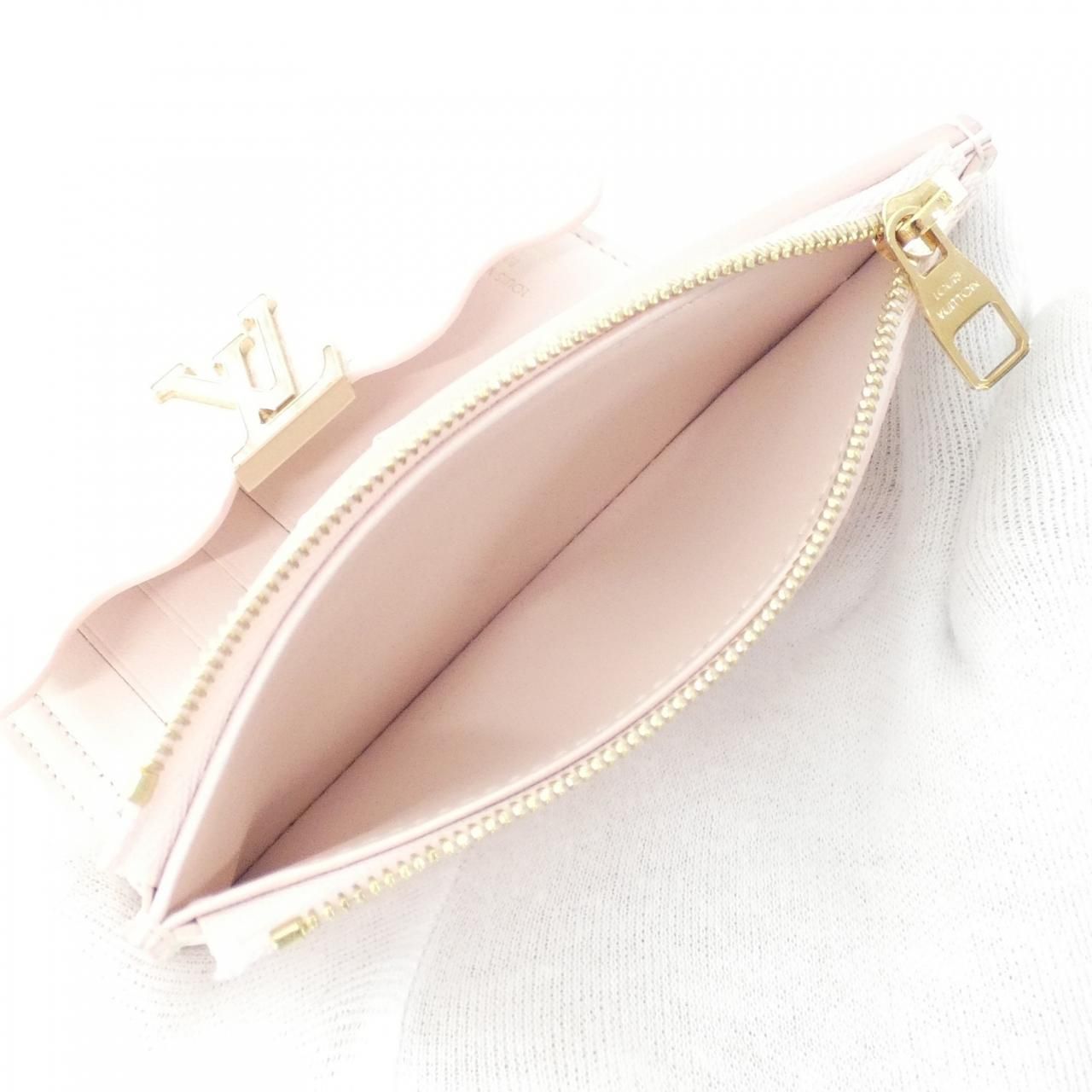 ルイヴィトン LV