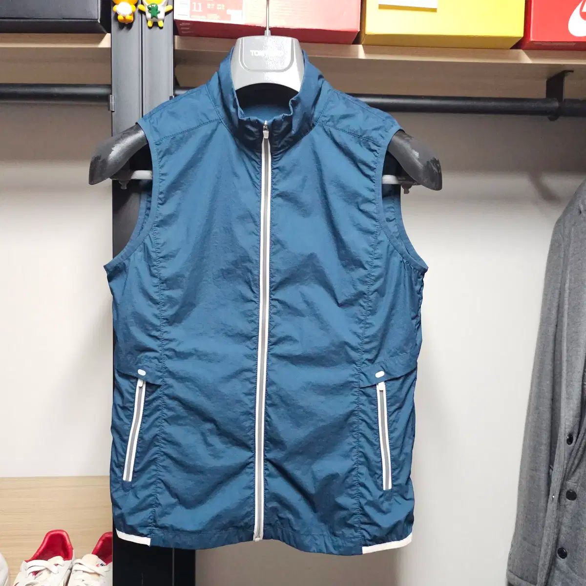 エルゴルフ 背面メッシュ配色 ストレッチ レディースゴルフ サマーベスト 90