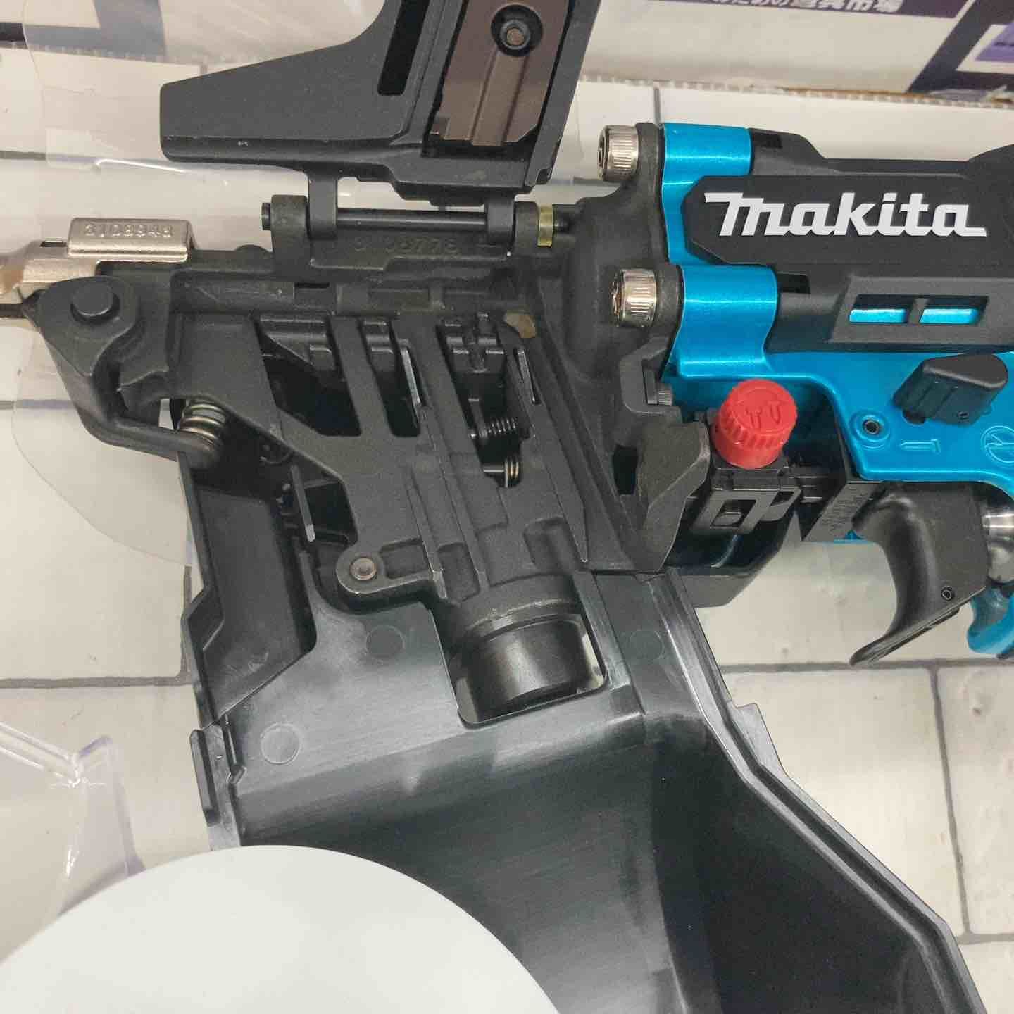 マキタ makita