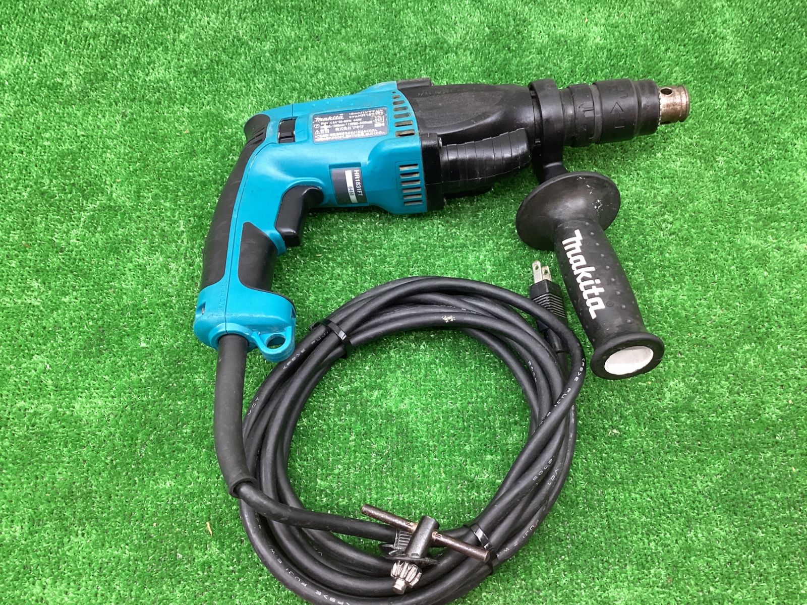 送料無料！【中古Bランク】マキタ(makita) ハンマドリル HR1831FT□アクトツール富山店□J◇ - メルカリ