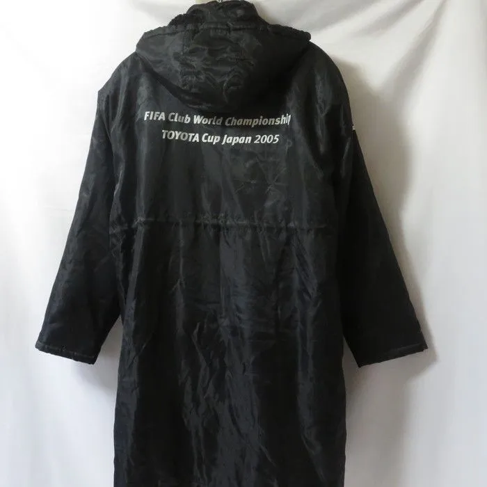 レアル・マドリードUEFA CUPベンチコート新品同様　JPサイズ:L レアル・マドリードUEFA CUPベンチコート新品同様 JPサイズ:L