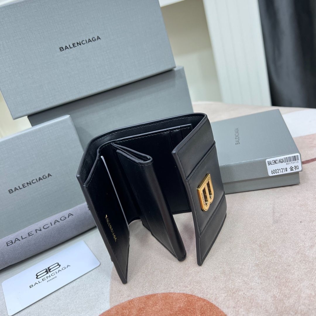 BALENCIAGA ミニウォレット 今日特価】Balenciaga ミニウォレット, シャイニークロコダイル