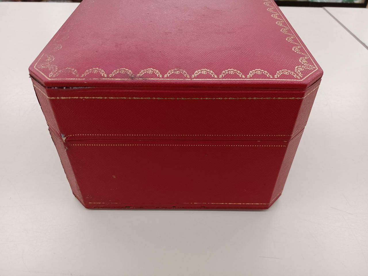 カルティエ Cartier Watch BOX 【未使用】時計収納箱 カルティエ Cartier Watch BOX 最新型 時計収納箱 - メルカリ