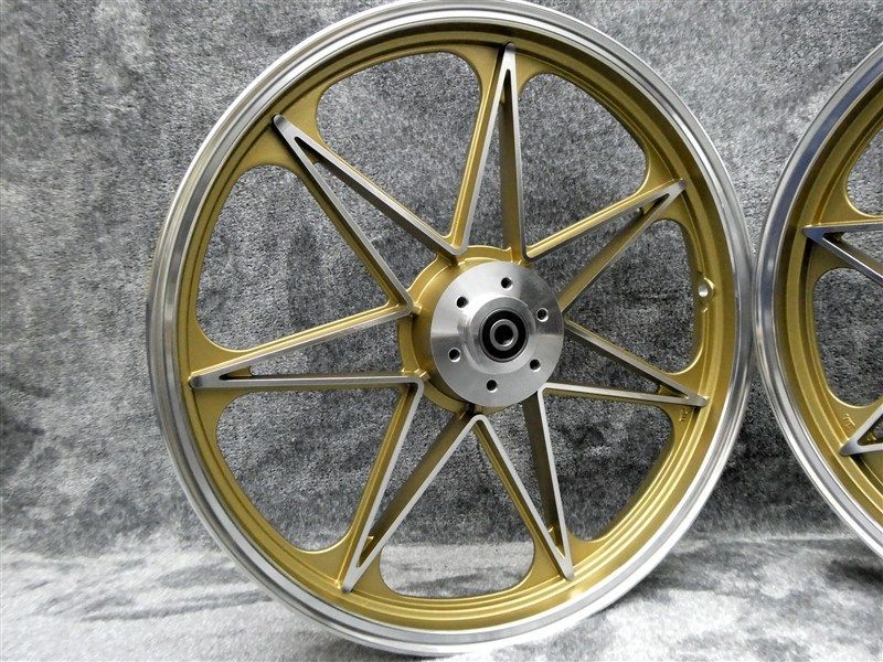 後18インチ ナインキャスト