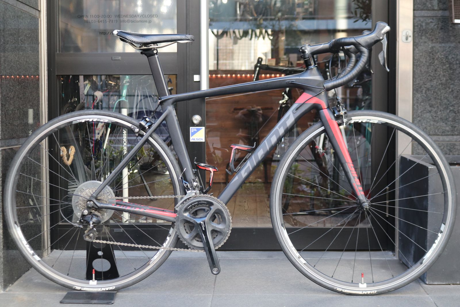 た*う様 GIANT TCR SLR2 2016モデル カーボンキラーロードバイクがお買い得に!?～2016年モデル GIANT