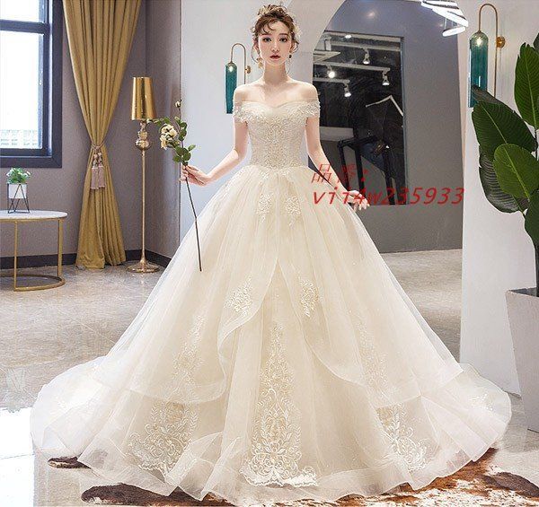 ウェディングドレス