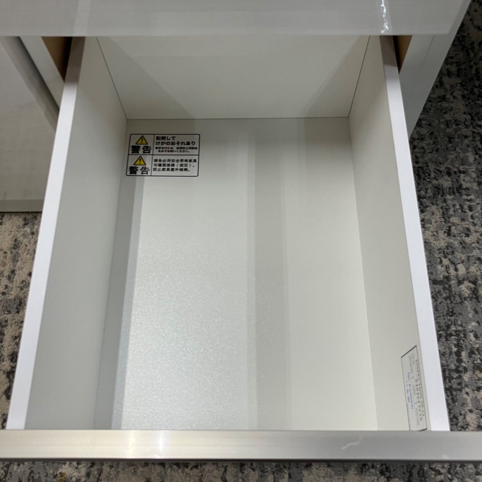 キッチン収納 直接