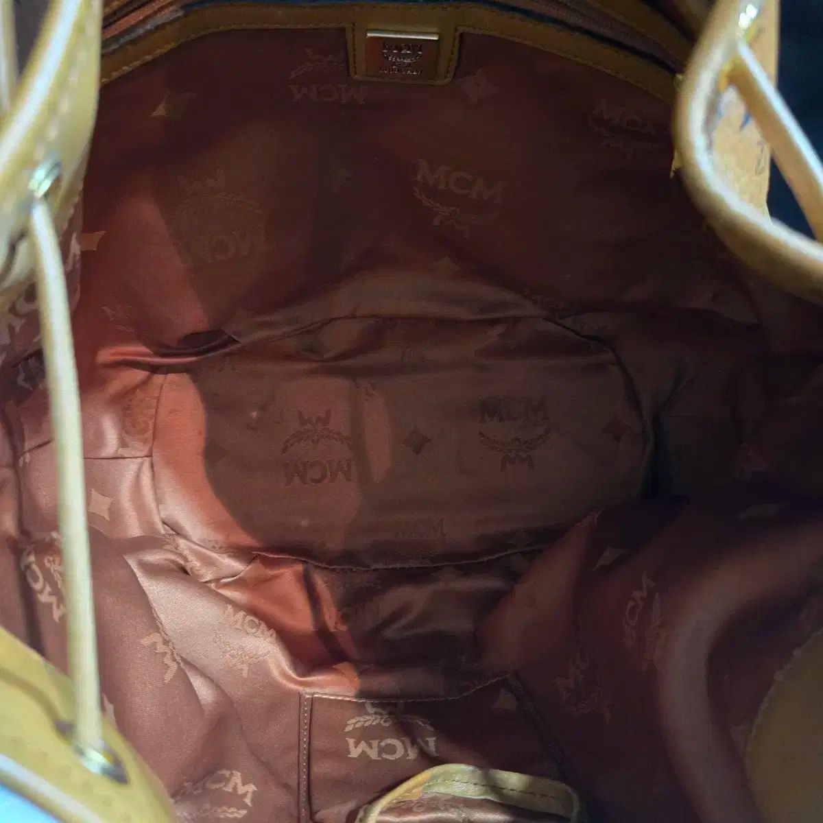 バケットバッグ