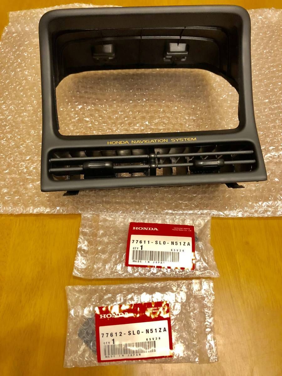 NSX専用純正ナビモニターケース新品６点フルセット  NSX専用純正ナビモニターケース新品６点フルセット 限定