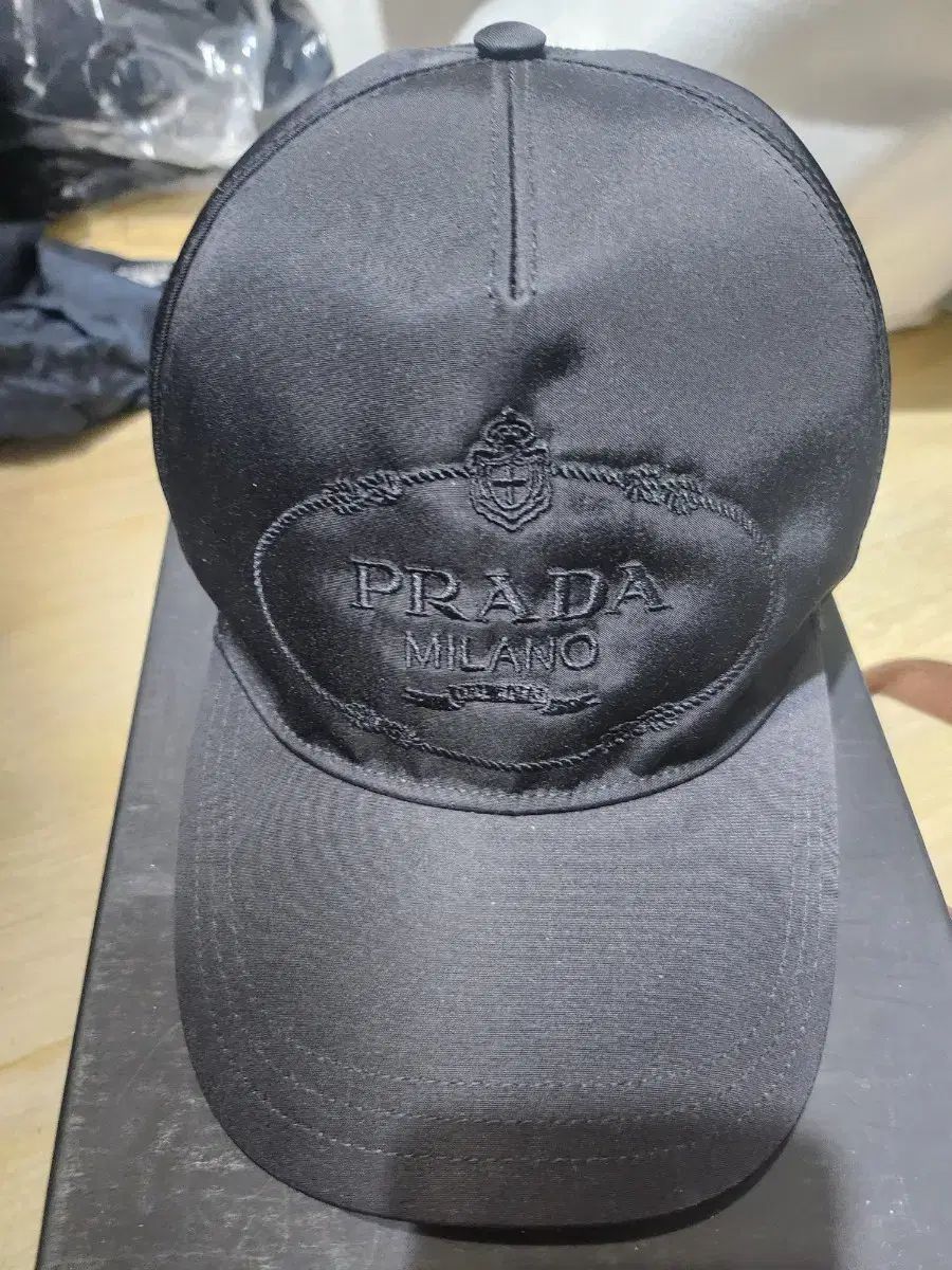 4 決済 Prada プラダ ナイロン ボールキャップ L