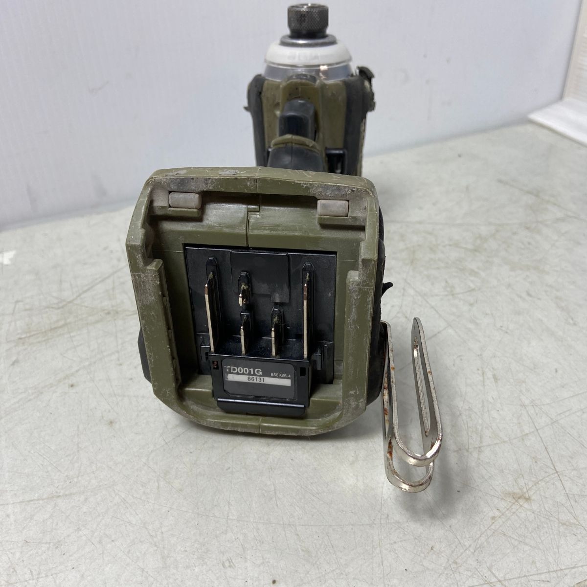 インパクトドライバ