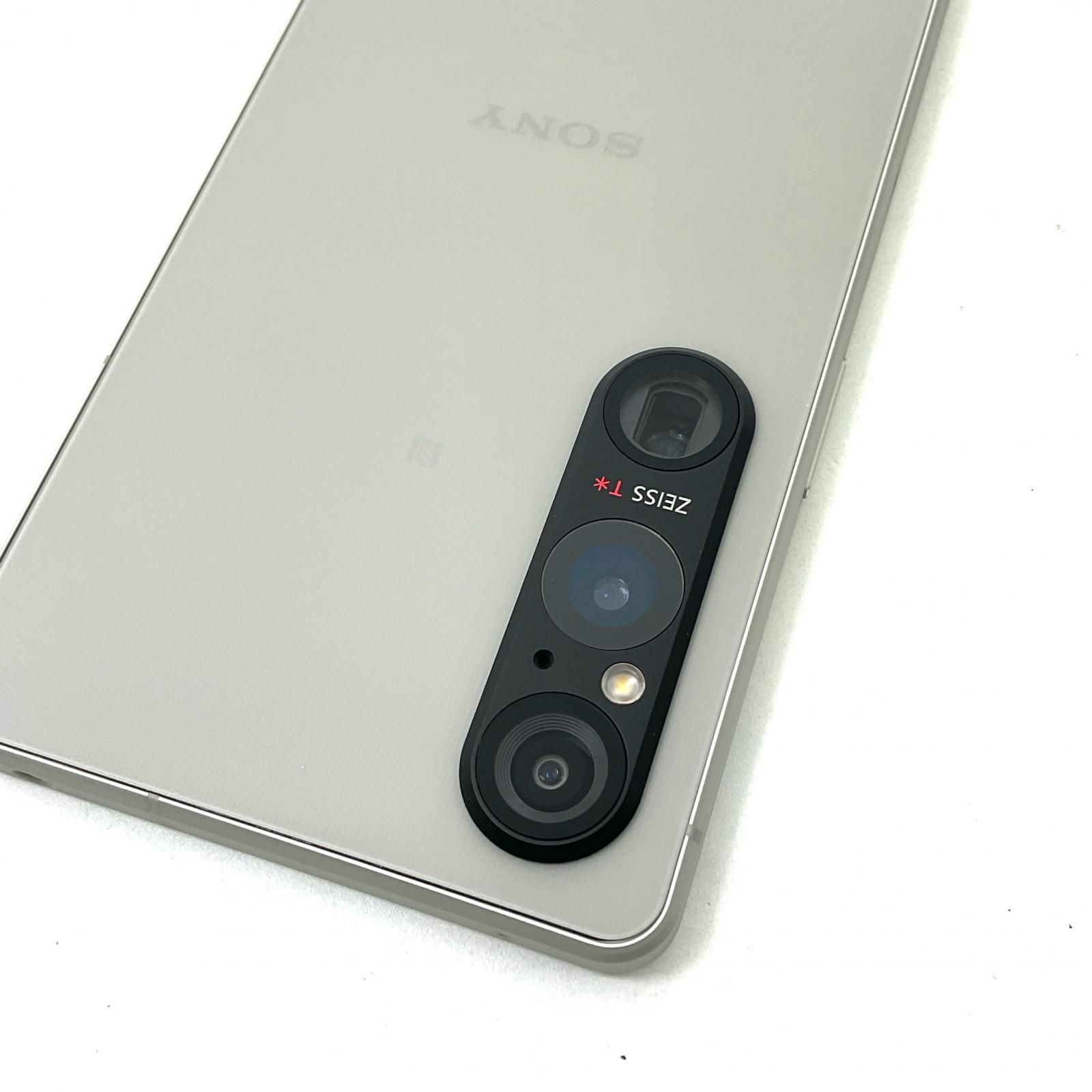 【美品】Sony Xperia 1 V SIMフリー512GB プラチナシルバー Sony Xperia 1 V 512GB プラチナシルバー SIMフリー XQ-DQ44 白