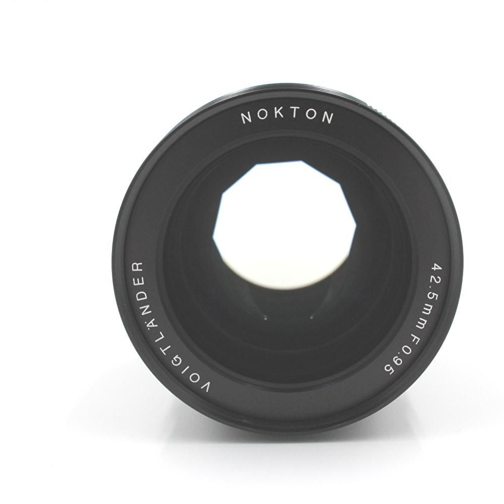 ☆新品級☆ Voigtlander フォクトレンダー NOKTON 42.5mm F0.95 Micro