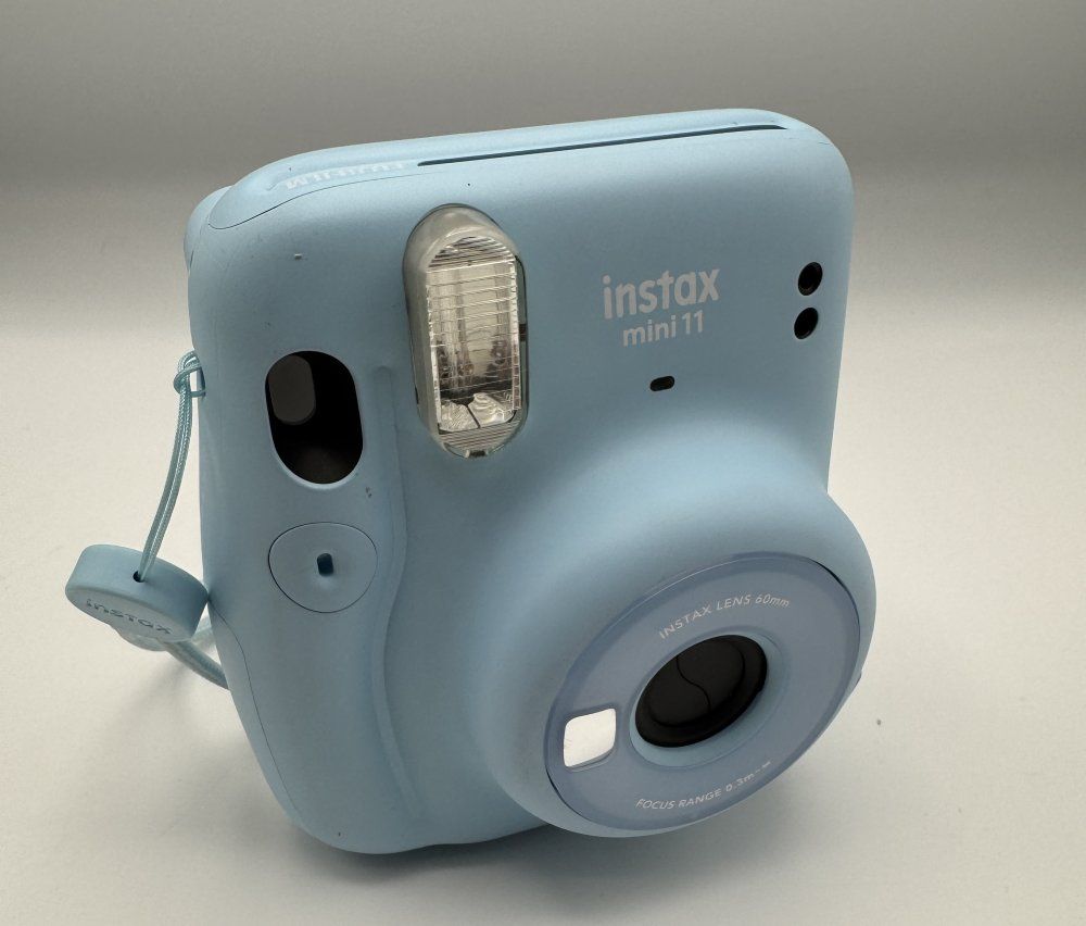 富士フイルム FUJIFILM インスタントカメラ チェキ instax mini 11 スカイブルー INS MINI 11 BLUE