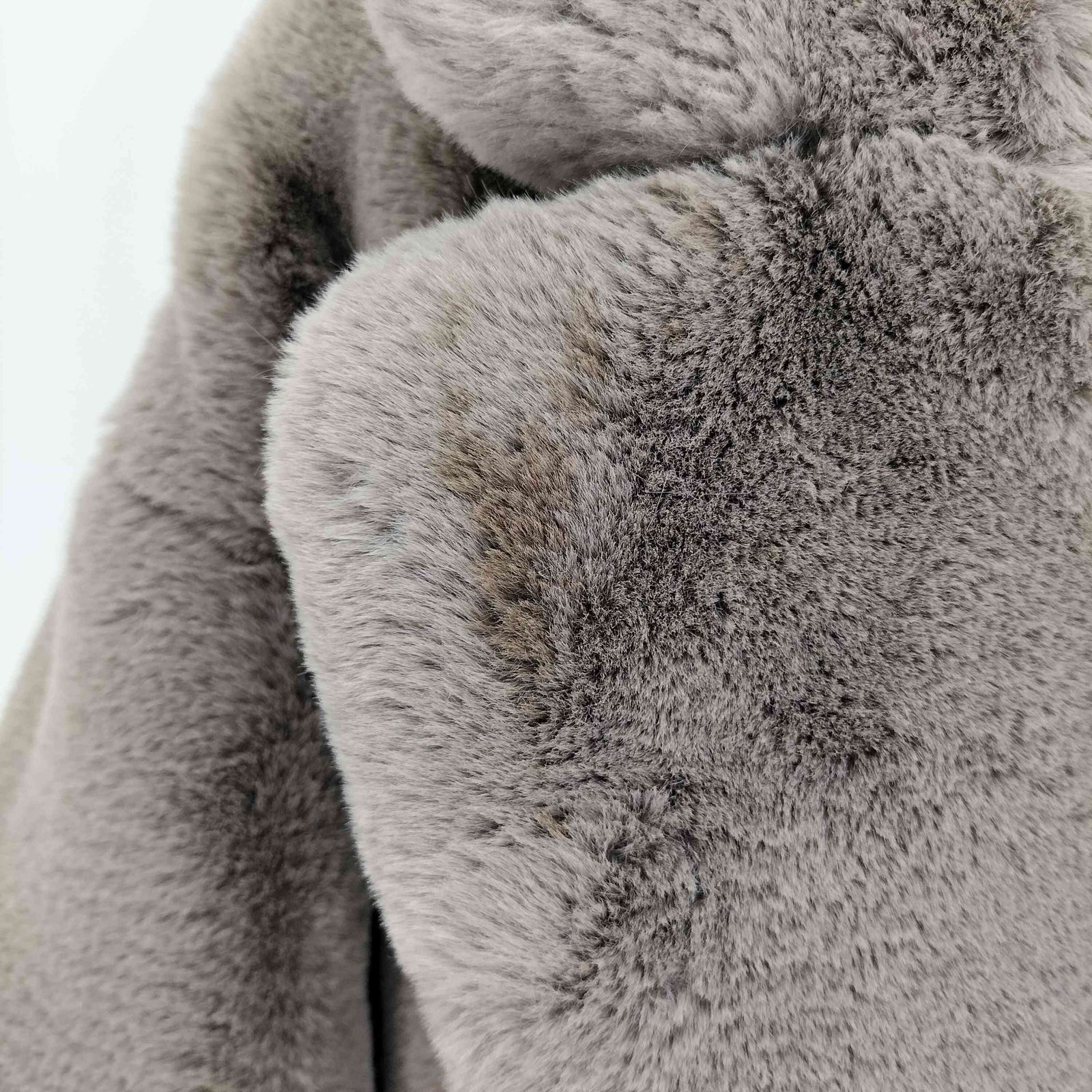 ザラ ZARA Oversized Grey Faux Fur Coat オーバーサイズ グレイ